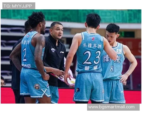 南京篮球队荣登篮球配合排行榜第三名展现团队实力与默契